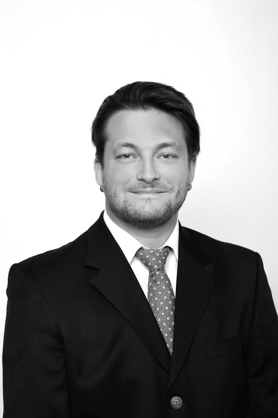 Kadir Fırat OKSAL - Intern Lawyer